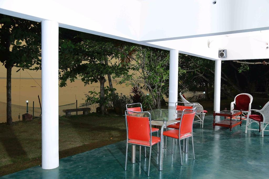 Orchid Lake View Homestay Alappuzha Екстериор снимка